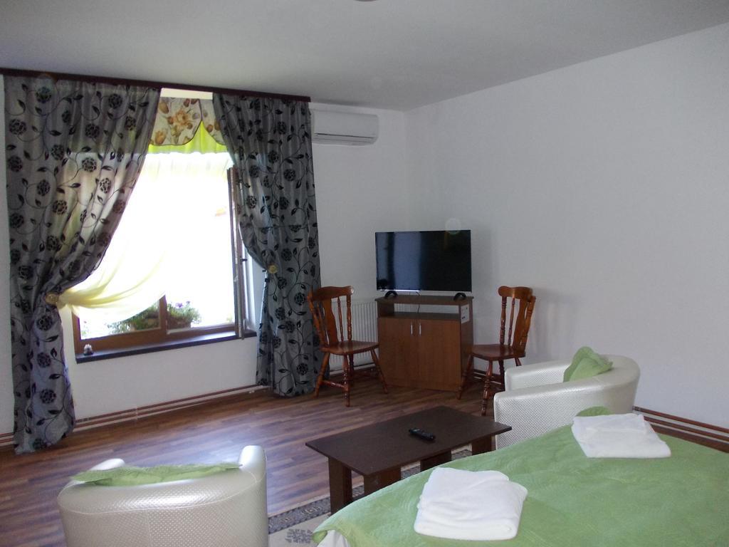 Legenda Anotimpurilor Villa Alma ภายนอก รูปภาพ